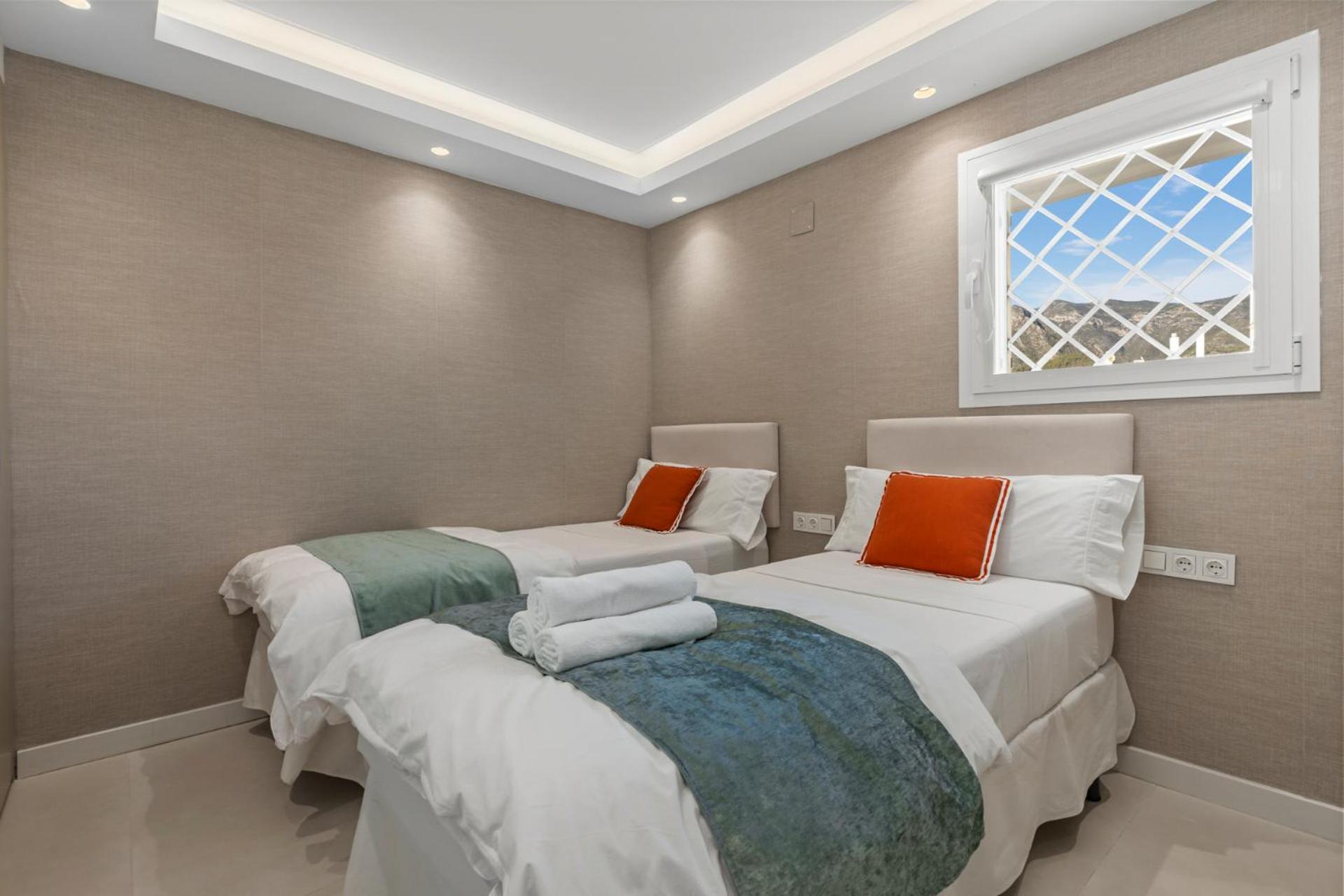 Beach Front Apartment With Pool Marbella Esterno foto