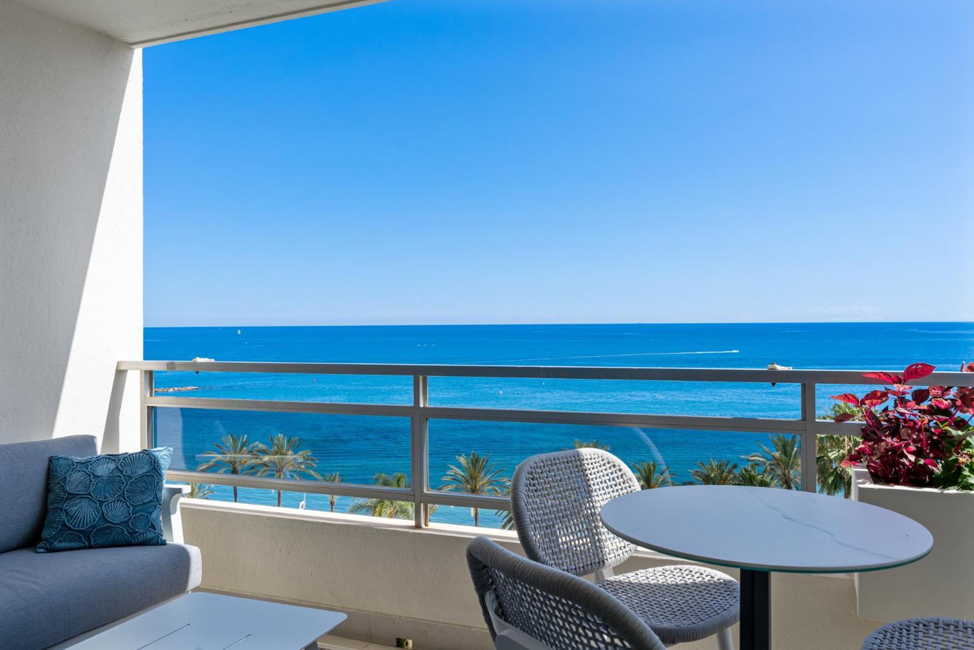 Beach Front Apartment With Pool Marbella Esterno foto